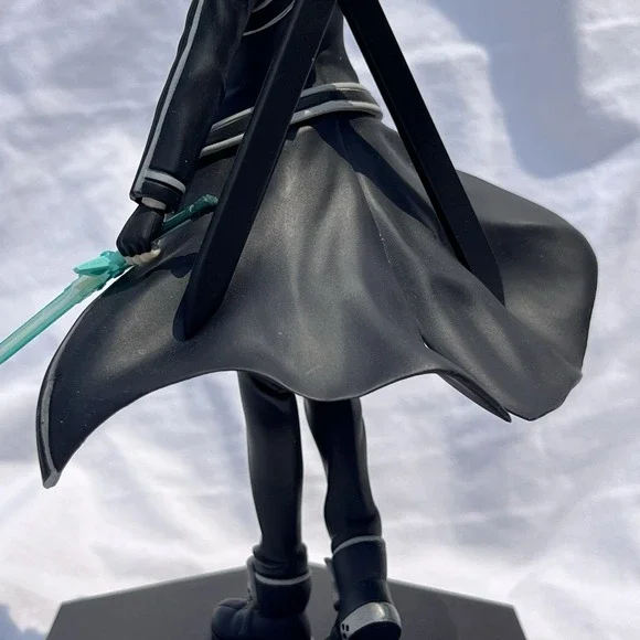 Sword Art Online Kirito Pop Up Parade Figure Anime Collectable Green Crunchyroll - Picture 6 of 16